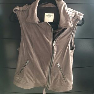 Abercrombie Faux suede zip up vest
